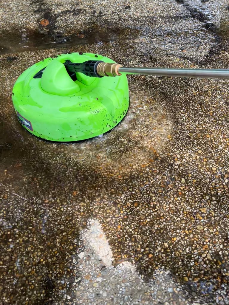 Tarmac driveway cleaning